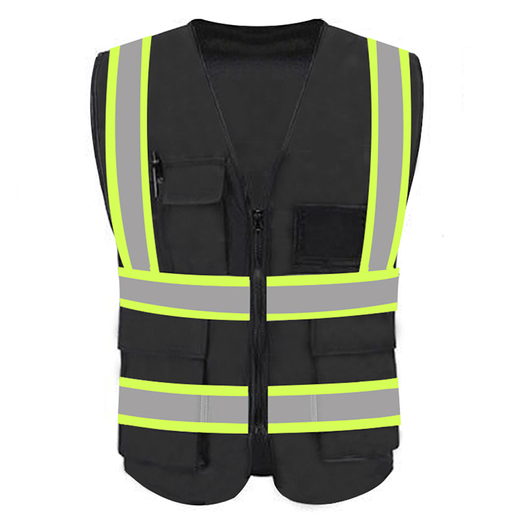 The Importance of Black Safety Vests