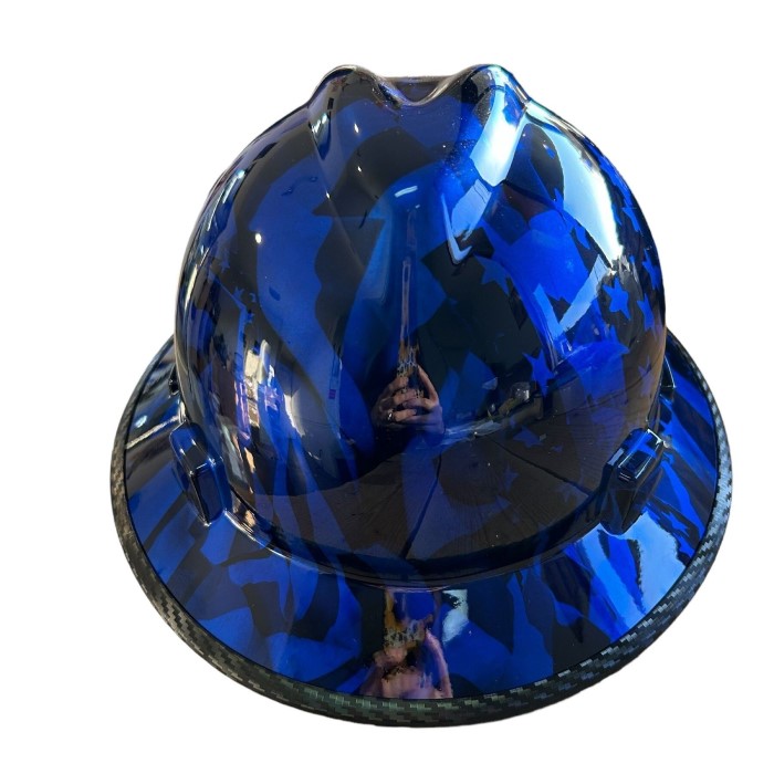 blue hard hat meaning