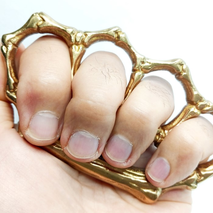 thick brass knuckles