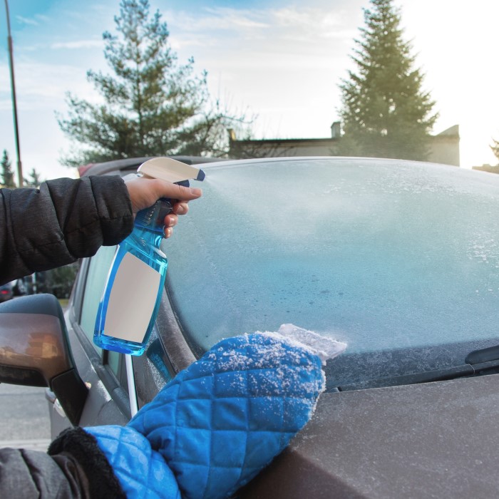 how to get ice off windshield without scraper