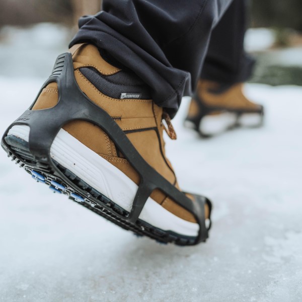 crampons for snow