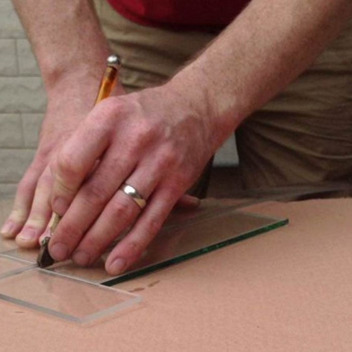 how to cut glass