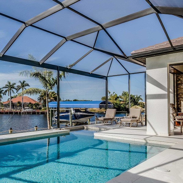 cheap diy pool enclosure